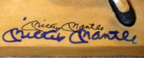 1990 MICKEY MANTLE SIGNED STATUE w/JSA LOA