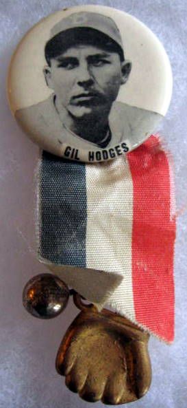 50's GIL HODGES PIN w/ATTACHMENTS