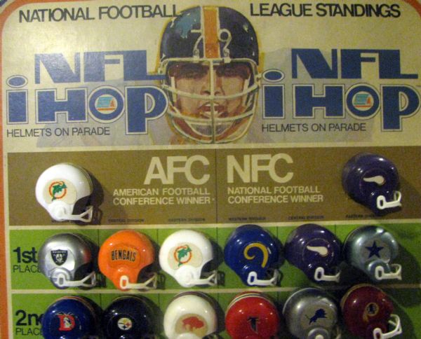 VINTAGE 1973 NFL MINI HELMET STANDING STORE DISPLAY