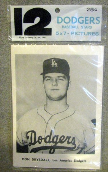 1961 LOS ANGELES DODGERS PHOTO PACK - SEALED!