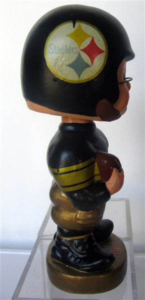 60's PITTSBURGH STEELERS TYPE 1 TOES-UP BOBBING HEAD