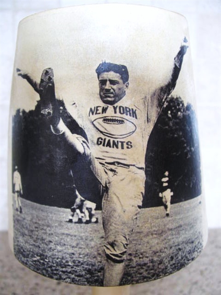 1950’s NY GIANTS FOOTBALL LAMP w/ FRANK GIFFORD & KEN STRONG