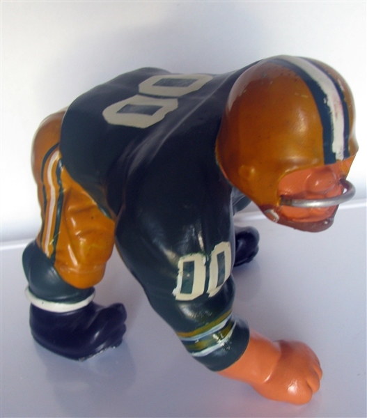 60's GREEN BAY PACKERS KAIL STATUE - LARGE DOWN-LINEMAN