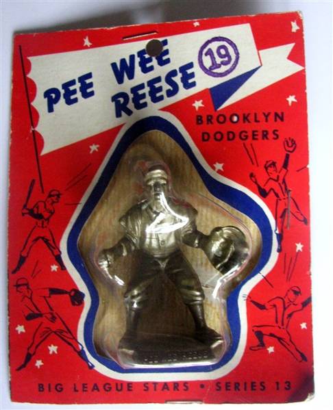 1956 PEE WEE REESE BIG LEAGUE STARS STATUE ON CARD