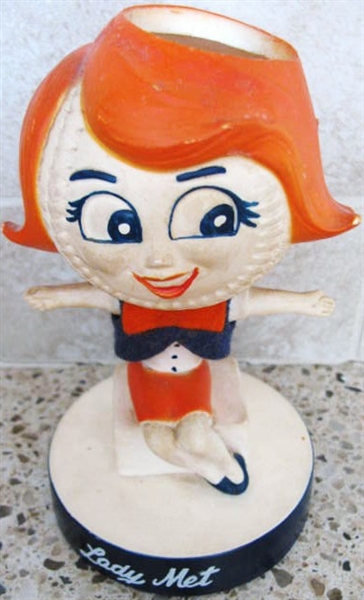1960's LADY METS STATUE