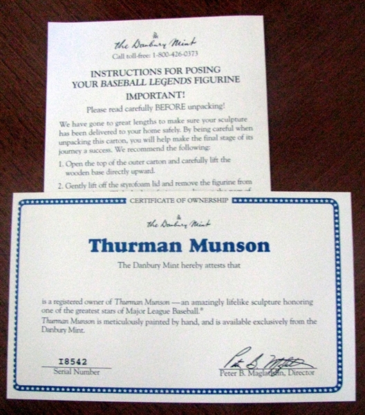 THURMAN MUNSON DANBURY MINT STATUE w/BOX