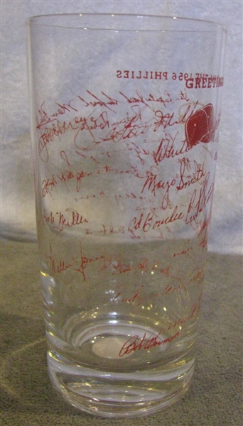 1956 PHILADELPHIA PHILLIES SEASON'S GREETINGS GLASS w/FACSIMILE AUTOGRAPHS