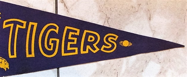 50's DETROIT TIGERS FULL SIZE PENNANT
