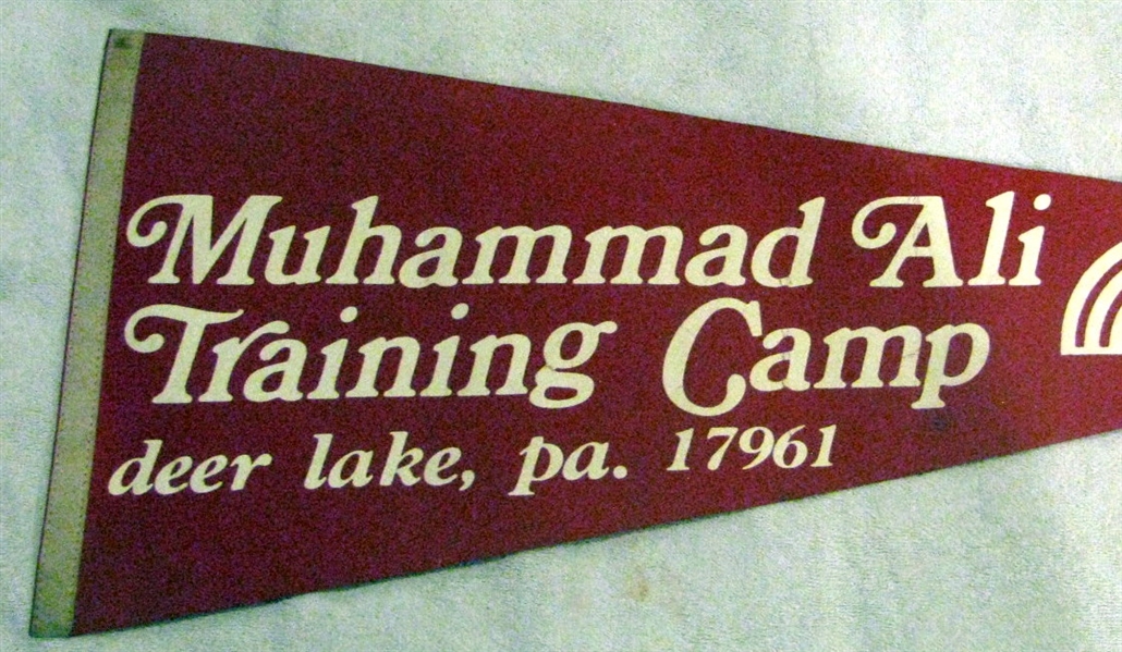 70's MUHAMMAD ALI TRAINING CAMP PENNANT