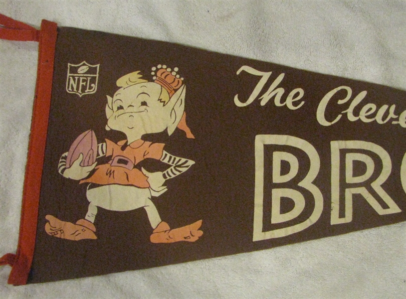 60's CLEVELAND BROWNS PENNANT