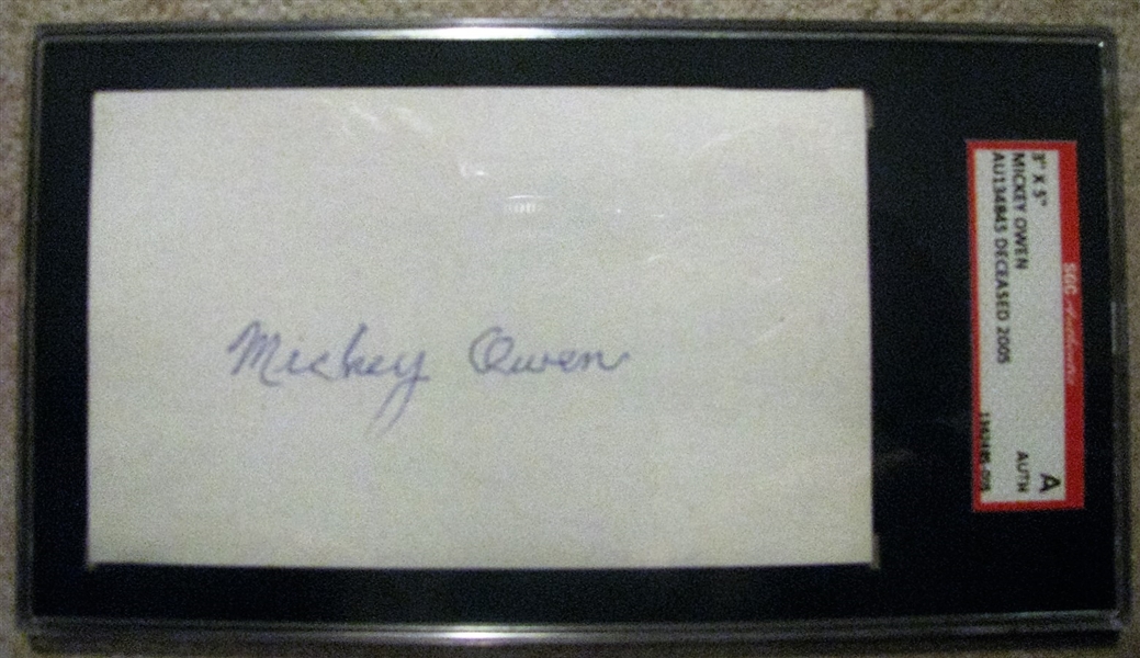 MICKEY OWEN SIGNED 3x5 INDEX CARD - SGC SLABBED & AUTHENTICATED