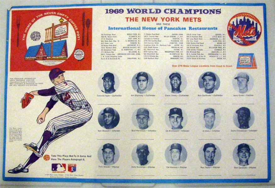 1969 NEW YORK METS WORLD CHAMPIONS IHOP PLACE MAT w/PLAYER PICTURES