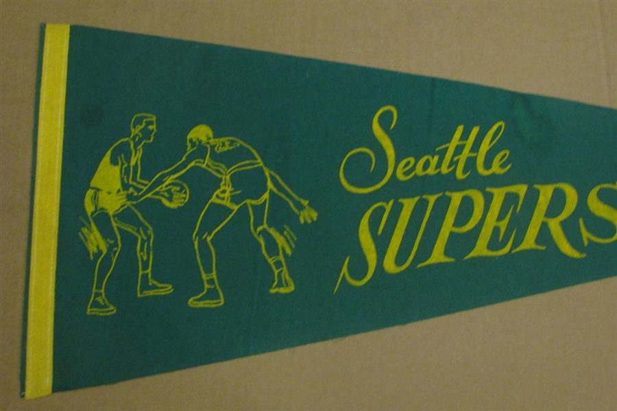 60's SEATTLE SUPERSONICS PENNANT