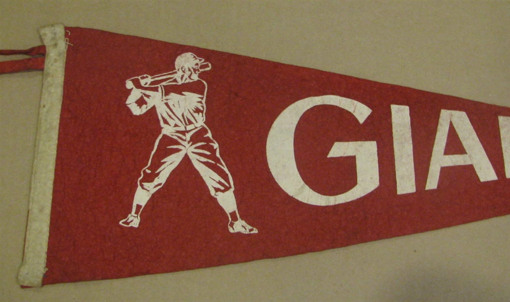 40's NEW YORK GIANTS 3/4 SIZE PENNANT