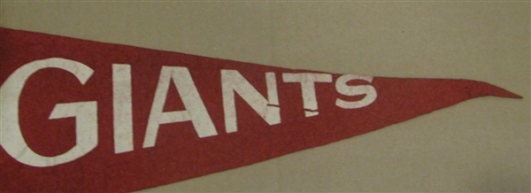 40's NEW YORK GIANTS 3/4 SIZE PENNANT