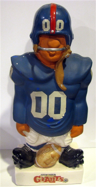 60's NEW YORK GIANTS KAIL STATUE - LARGE STANDING LINEMAN