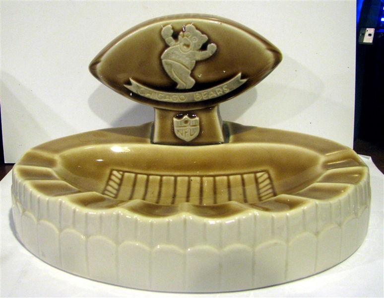 1960 CHICAGO BEARS WEICO ASH TRAY