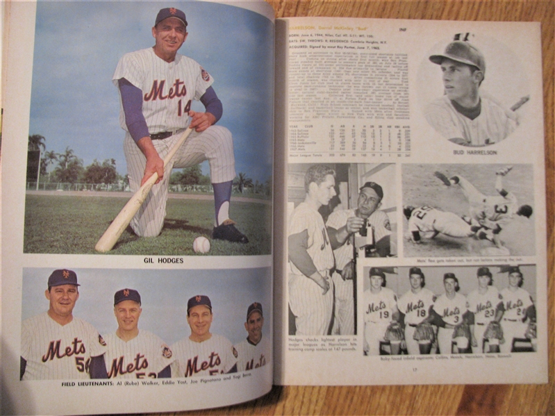 1968 NEW YORK METS YEARBOOK - HODGES COVER - REVISED EDITION