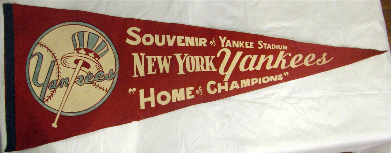 50's  NEW YORK YANKEES OVER-SIZED PENNANT