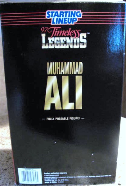 1997 MUHAMMAD ALI TIMELESS LEGENDS STARTING LINE-UP FIGURE