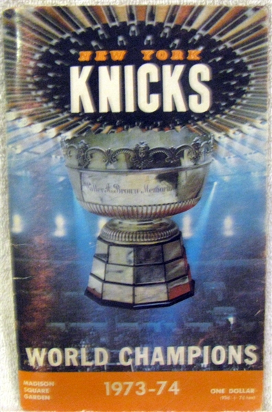 1973-74 NEW YORK KNICKS YEARBOOK / MEDIA GUIDE