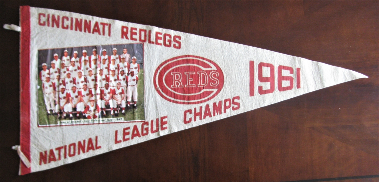 1961 CINCINNATI REDS NATIONAL LEAGUE CHAMPIONS OVER-SIZED (35) PENNANT