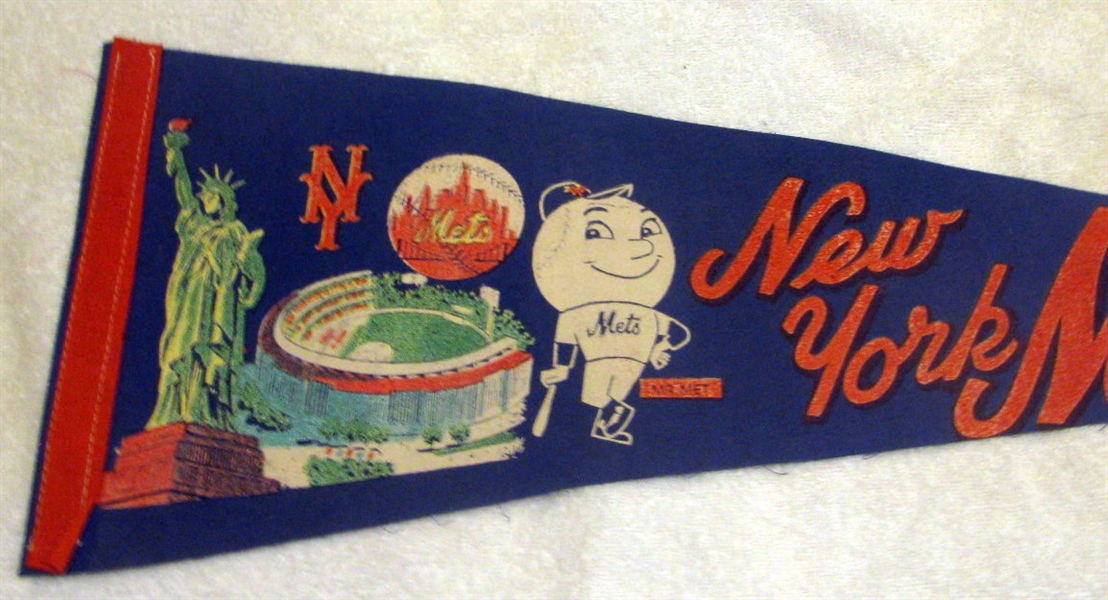 60's NEW YORK METS PENNANT w/STATUE OF LIBERTY