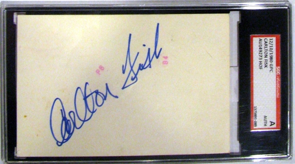 CARLTON FISK SIGNED POST CARD - SLABBED & AUTHENTICED