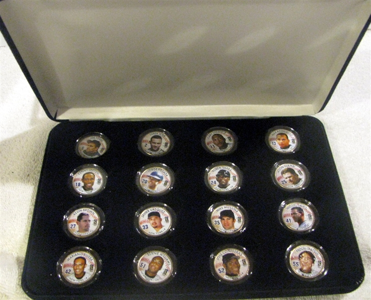  NEW YORK YANKEES GOLD PLATED PLAYER COIN SET IN CASE