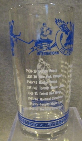 50's NHL CHAMPIONS GLASS - LISTS STANLEY CUP WINNERS