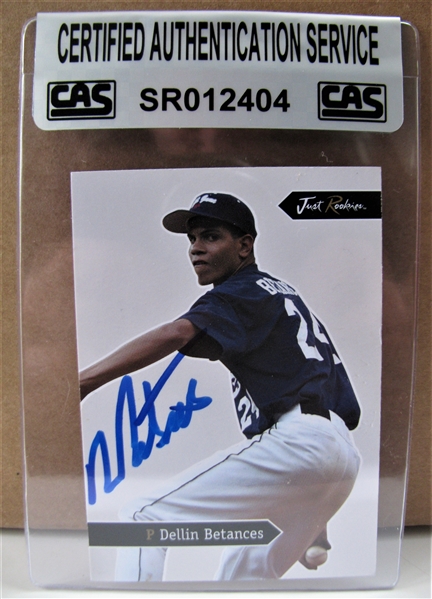 DELLIN BETANCES SIGNED BASEBALL CARD /CAS AUTHENTICATED