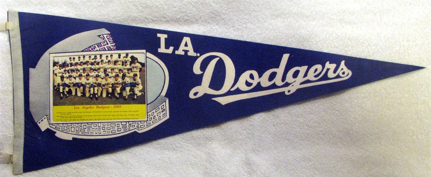 1969 LOS ANGELES DODGERS PHOTO PENNANT