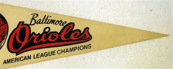 VINTAGE  BALTIMORE ORIOLES AMERICAN LEAGUE CHAMPIONS PENNANT