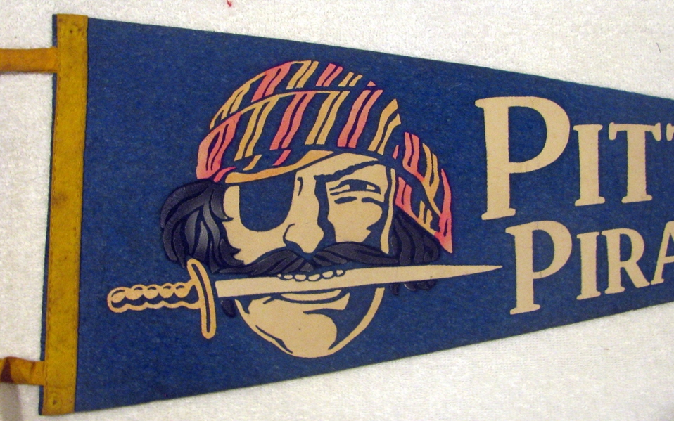 50's/60's PITTSBURGH PIRATES PENNANT