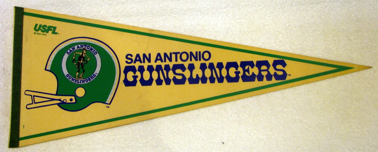 80's USFL SAN ANTONIO GUNSLINGERS PENNANT
