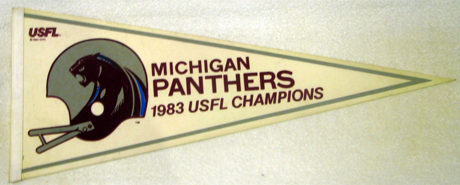 1983 USFL MICHIGAN PANTHERS CHAMPIONS PENNANT