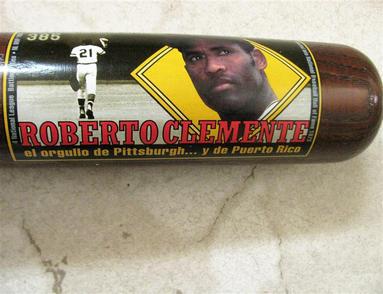 ROBERTO CLEMENTE COOPERSTOWN LE PICTURE BAT 