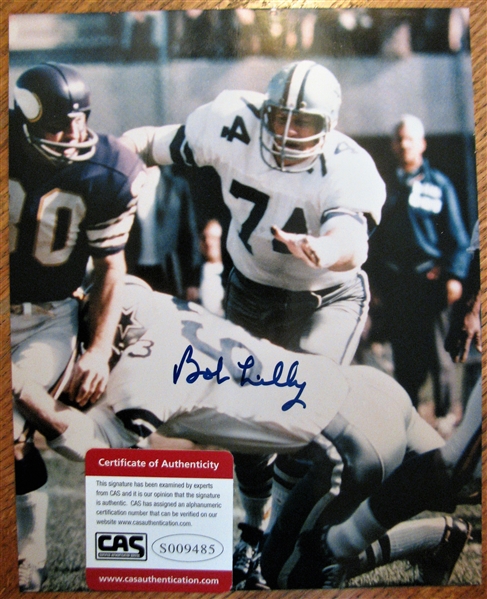 BOB LILLY SIGNED COLOR PHOTO /CAS AUTHENTICATED