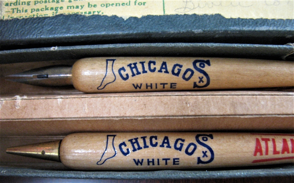 VINTAGE CHICAGO WHITE SOX PEN & PENCIL SET IN BOX