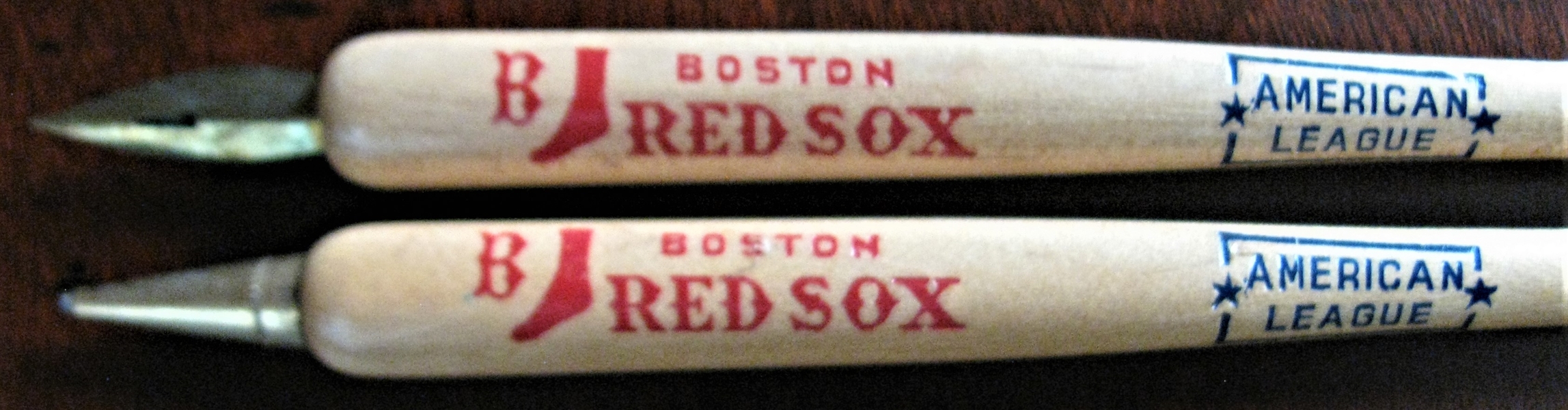 VINTAGE BOSTON RED SOX PEN & PENCIL SET