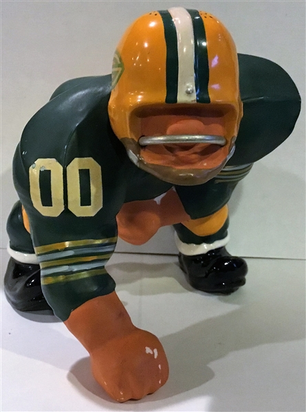 60's GREEN BAY PACKERS KAIL STATUE - LARGE DOWN LINEMAN