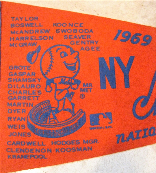 1969 NY METS WORLD SERIES BASEBALL TEAM NAME PENNANT