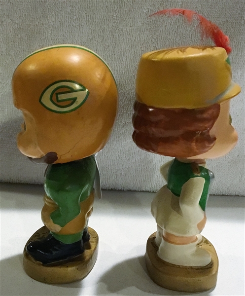 60's GREEN BAY PACKERS KISSING PAIR BOBBING HEADS- HARD TO FIND VARIATION