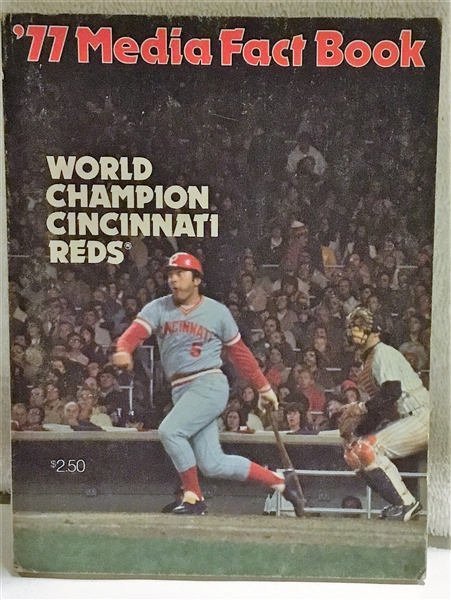 1977 CINCINNATI REDS MEDIA GUIDE - BENCH COVER