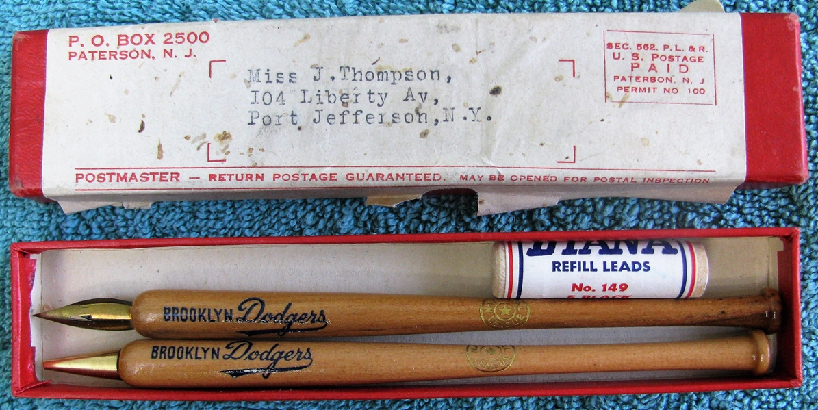 40's BROOKLYN DODGERS PEN AND PENCIL SET IN BOX