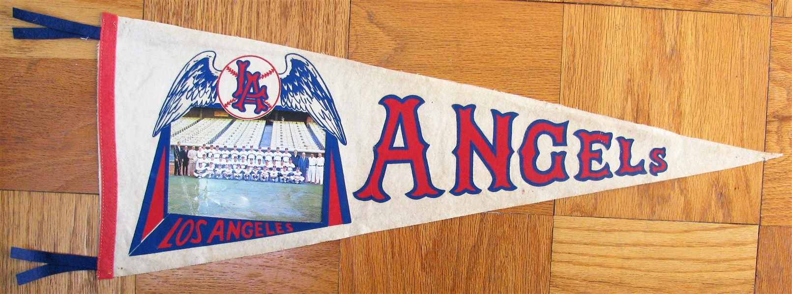 1963 LOS ANGELES ANGELS TEAM PICTURE PENNANT