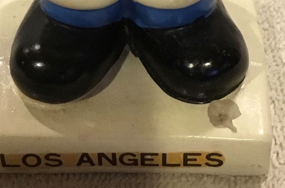 60's LOS ANGELES DODGERS WHITE BASE BOBBING HEAD 