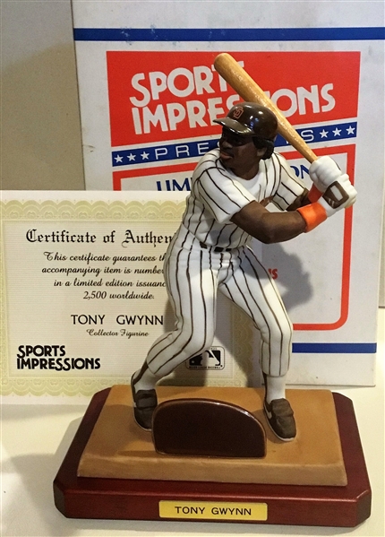 90's TONY GWYNN SPORTS IMPRESSIONS STATUE w/BOX & COA
