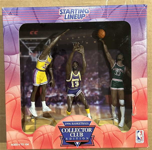 1996 SLU CENTERS OF THE NBA STATUES- CHAMBERLAIN/JABBAR/SHAQ-SEALED IN BOX