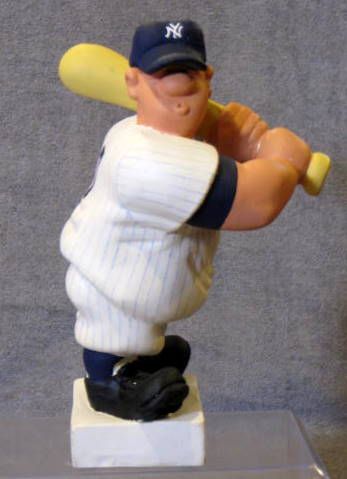 CONTEMPORARY NEW YORK YANKEES KAIL STATUE